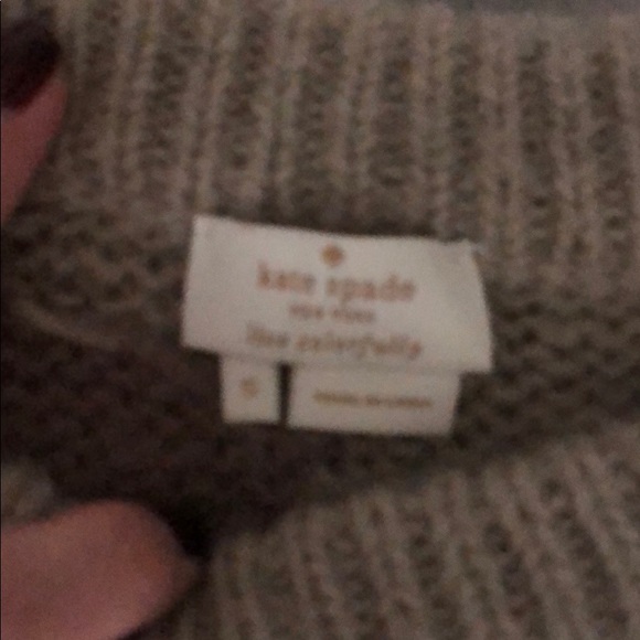 Kate Spade sweater seen on Olivia Palermo - Picture 2 of 2